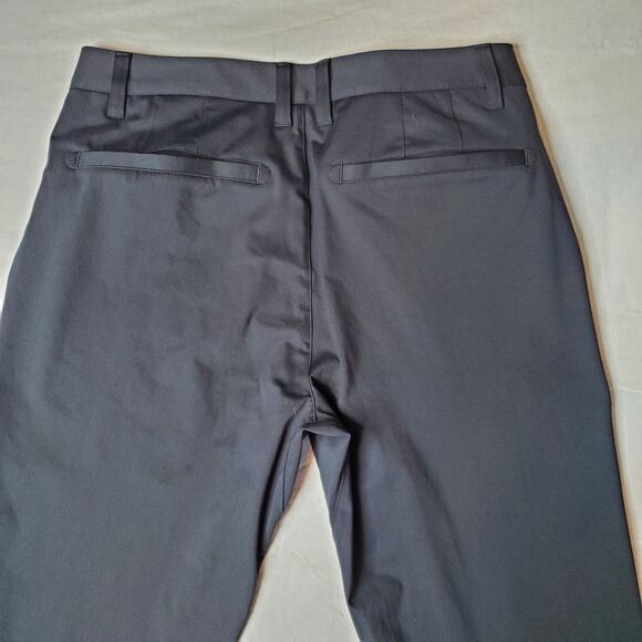 Rhone Men's Size 30X32 NWT Commuter Pants Slim Straight Leg Black 100036 - Picture 6 of 10